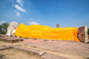 วัดโลกยสุธาราม_พระนอน
