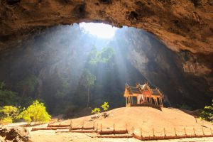 Romantic Places in Thailand for Honeymoon and Couples All is calm, all is bright in Phraya Nakhon Cave, Prachuab Kirikhan