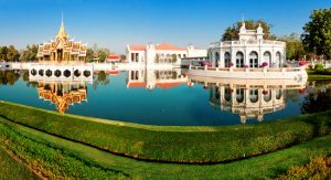 Romantic Places in Thailand for Honeymoon and Couples Opposites attract at Bang Pa-In Palace in Ayutthaya
