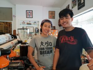 Meet the Local Expert Khun Nueng and Mei