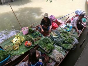 Where to go in Bangkok: Khlong Lat Mayom Floating Market